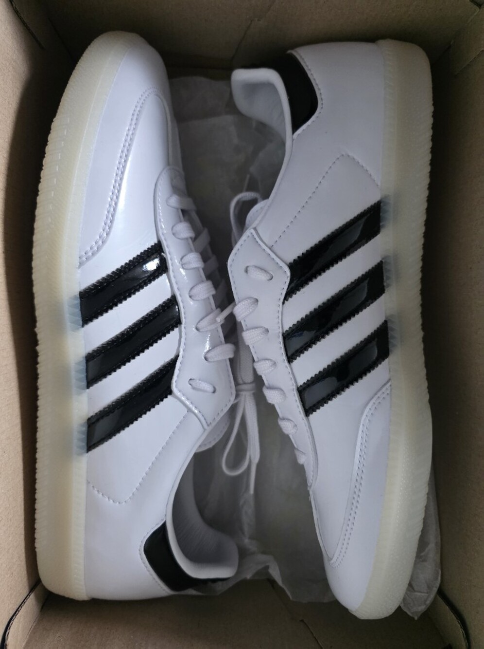 Adidas Dill Samba Patent, NEW W/ Box, Mens US 10.5
